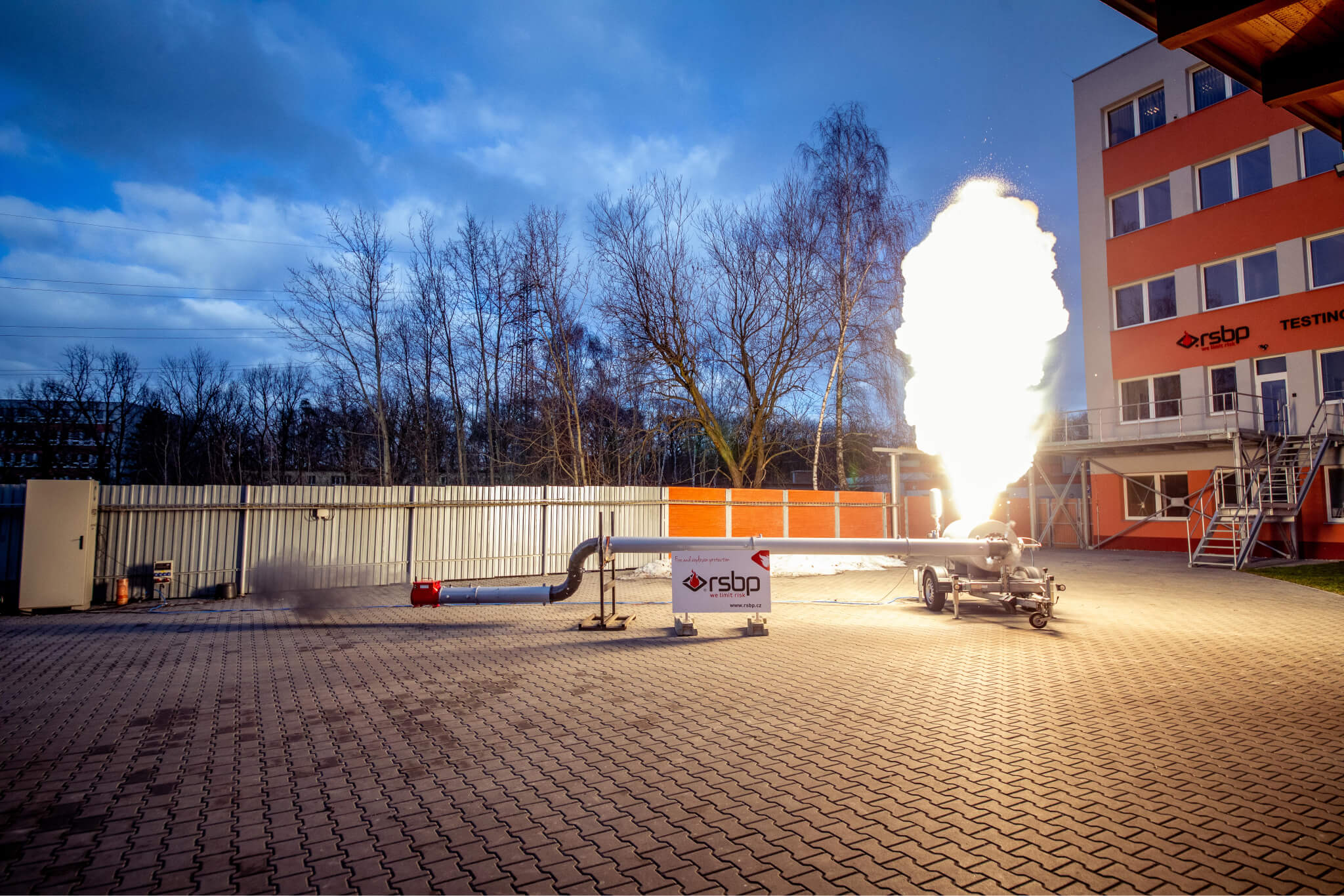 Demonstration of explosion protection equipment design and operation to our customers