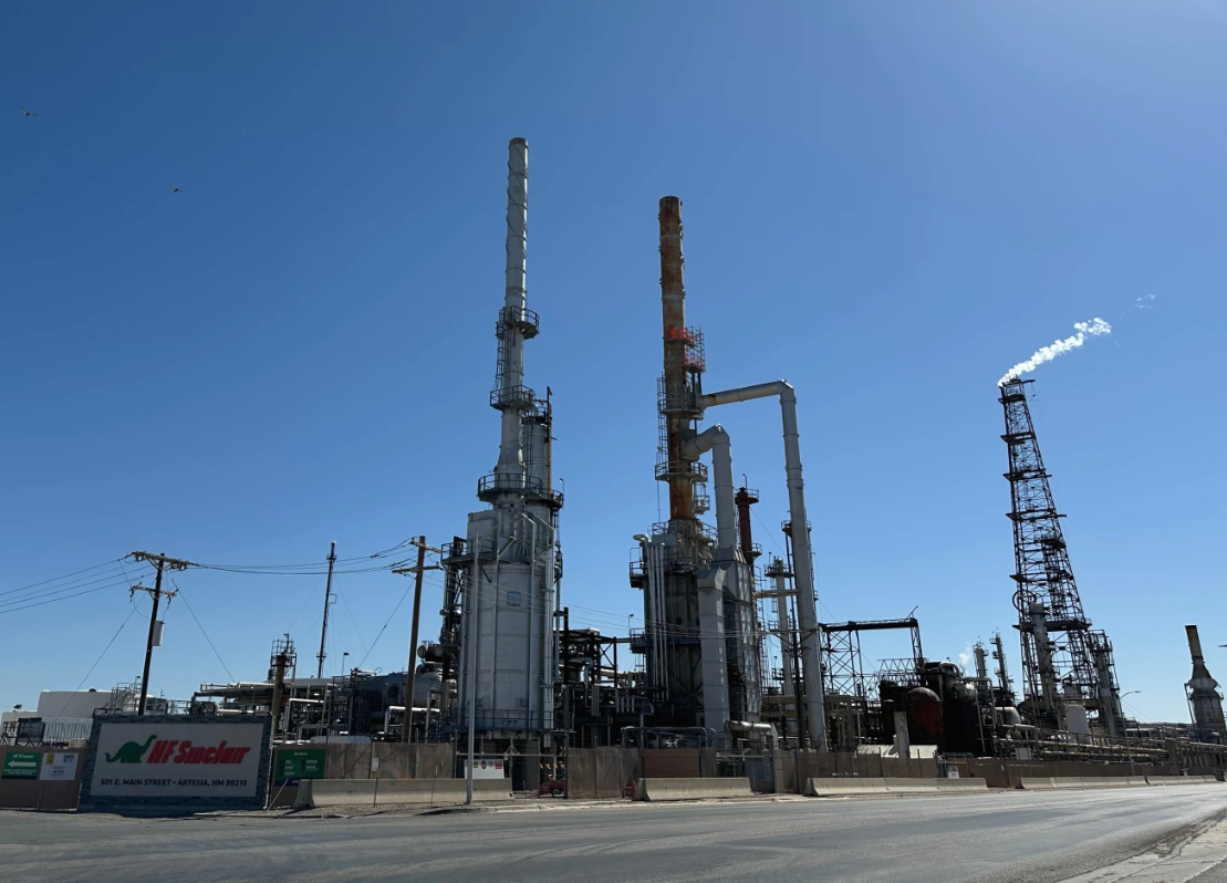 Explosão na refinaria da HF Sinclair em Artesia